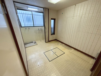 【洋室】 | 右京区梅津北浦町 | 約4.5帖洋室：リフォームをお楽しみいただけます♪