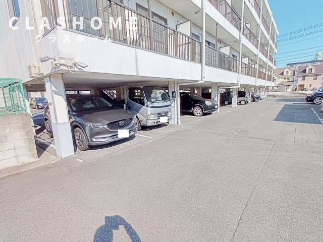 一ツ木ハイツ安井Ⅲ　　刈谷市の賃貸ならクラスホーム刈谷店の駐車場