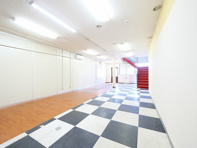 奈良事務機本社ビルAの内装