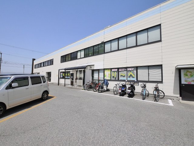 奈良事務機本社ビルA