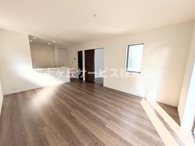 【居間・リビング】 | 豊橋市牛川町 58期 新築一戸建て 1号棟 | リビングダイニングです