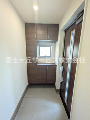 【玄関】 | 豊橋市牛川町 58期 新築一戸建て 1号棟 | 玄関です