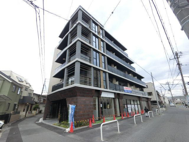 アロー東海神　３７番館の外観