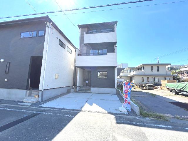 熱田区五番町2期　新築戸建　1号棟の前面道路含む現地写真|前面道路