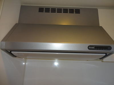 【設備】 | サーパス和歌山駅前 | レンジフード　※前回募集時／２０１８年４月の写真