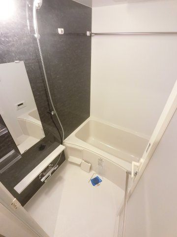 アロー東海神　３７番館の浴室