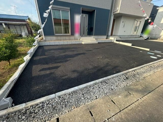 【駐車場】 | 平塚市田村5丁目  1号棟 第46 | 南道路　駐車並列2台（車種によります）