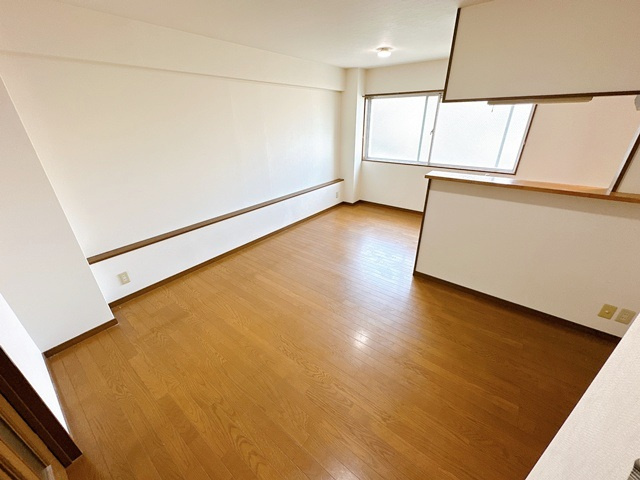 【居間・リビング】 | 杉本ビル