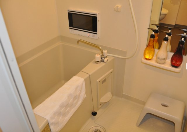 京都市右京区西院　売ホテル　オーナーチェンジ物件の浴室