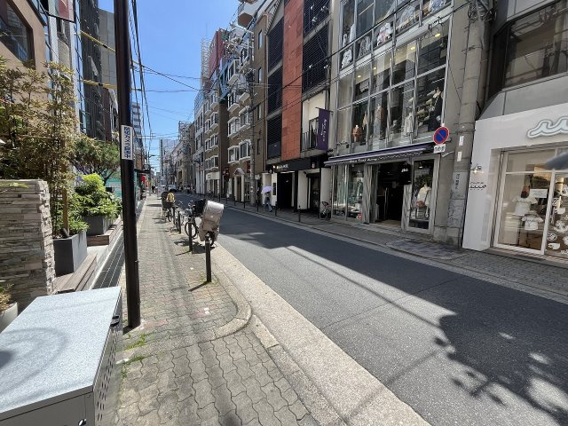 大阪市中央区南船場４丁目の店舗一部の周辺