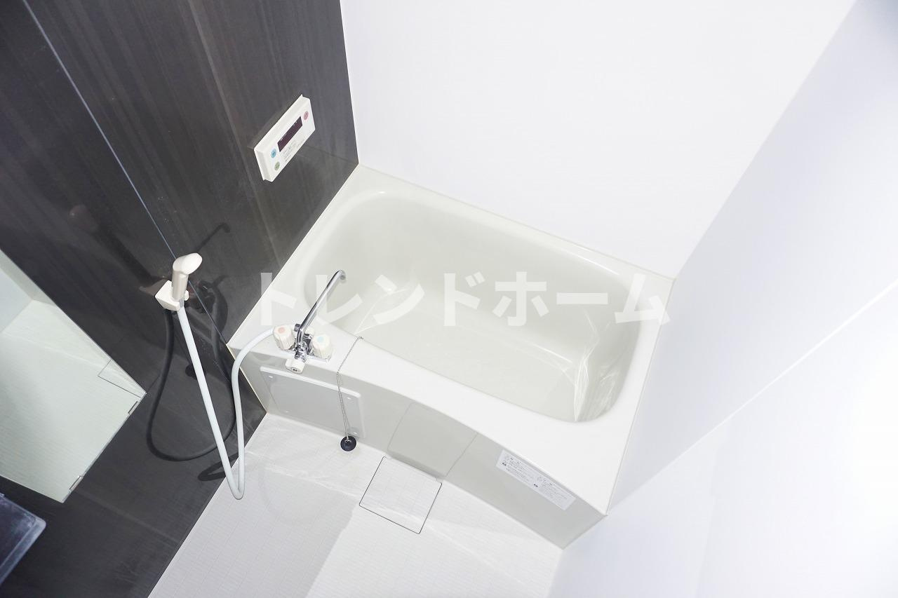 エスカーサ心斎橋EASTの浴室|選べる家電プランあり！！