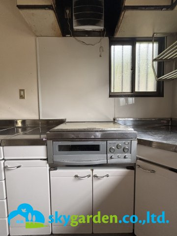 平塚市土屋　中古戸建のキッチン