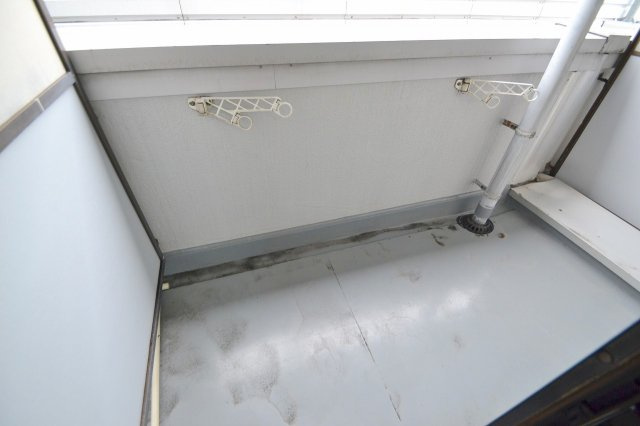 田中興産本社ビルのバルコニー