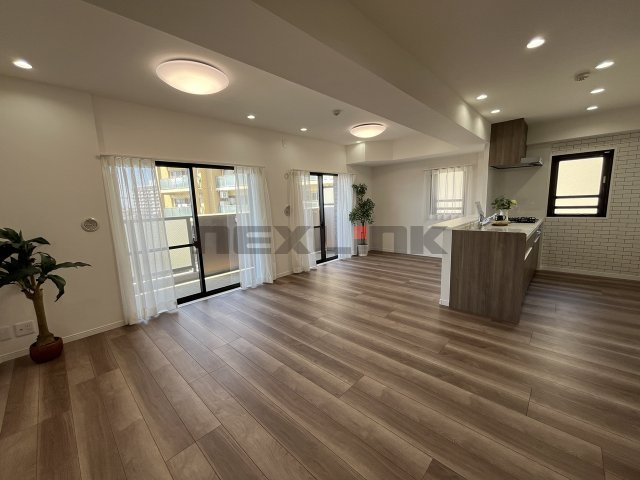 【居間・リビング】 | 【仲介手数料無料】ライオンズマンション習志野台壱番館 | 仲介手数料無料物件が多数ございます！お気軽にお問い合わせください。