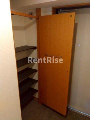 ハイツオレンジAの収納