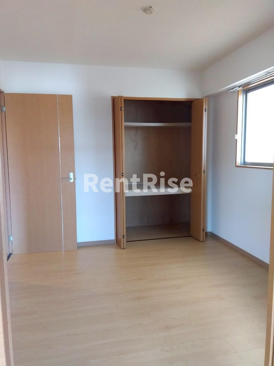 ハイツオレンジAの居間・リビング