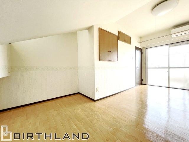 中古マンション　パレ・ブラン　9階メゾネットタイプ　眺望良好の洋室