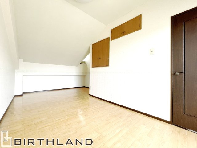 中古マンション　パレ・ブラン　9階メゾネットタイプ　眺望良好の洋室