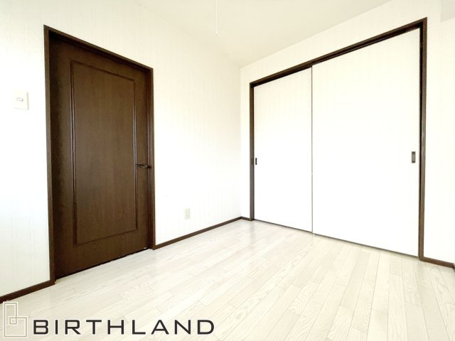 中古マンション　パレ・ブラン　9階メゾネットタイプ　眺望良好の洋室