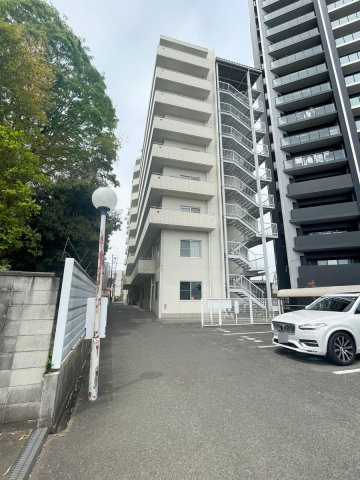 中古マンション　パレ・ブラン　9階メゾネットタイプ　眺望良好の外観|東側からの外観写真
