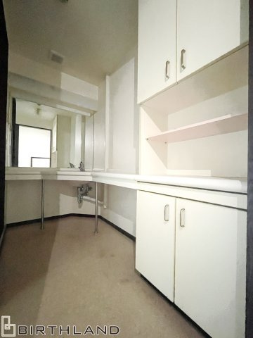 中古マンション　パレ・ブラン　9階メゾネットタイプ　眺望良好の玄関