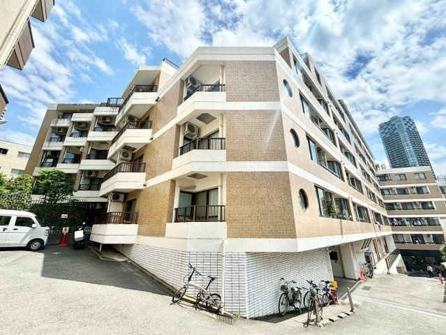 インペリアル赤坂フォーラムの外観