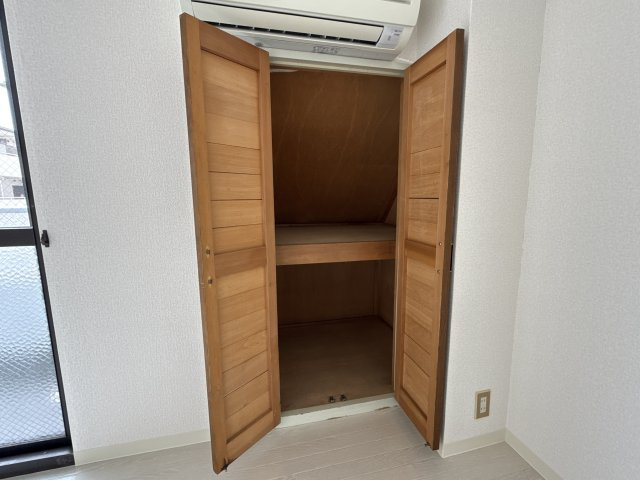 ジュネス船場の収納