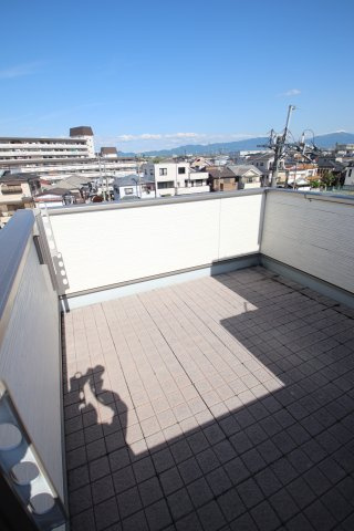 【バルコニー】 | 堺市東区北野田215-11貸家