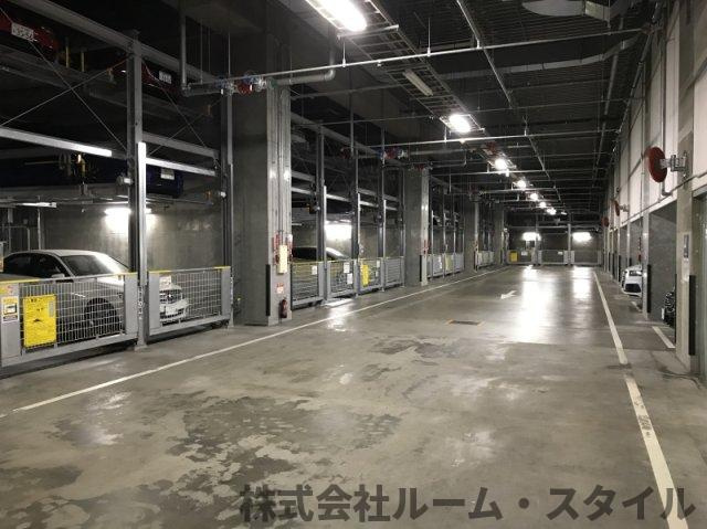 パークシティ武蔵小杉ミッドスカイタワーの駐車場|駐車場