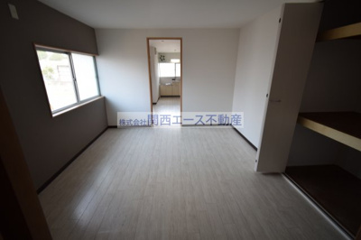 【居間・リビング】 | 八軒家