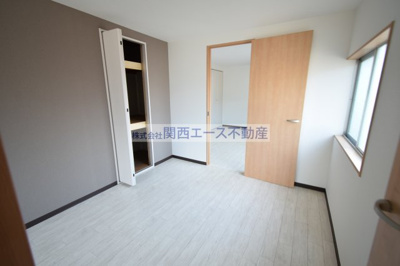 【寝室】 | 八軒家