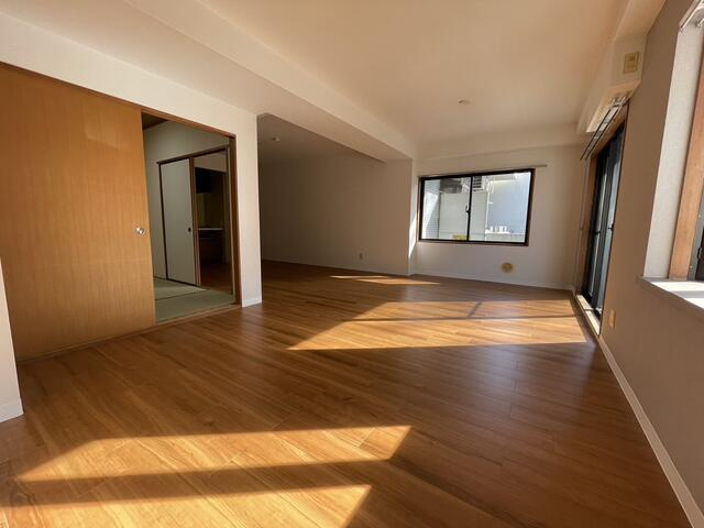 川崎市多摩区三田１丁目の賃貸マンションの内装