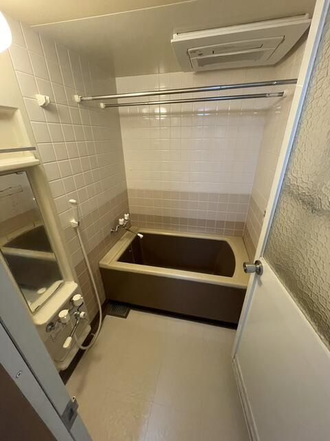 川崎市多摩区三田１丁目の賃貸マンションの浴室