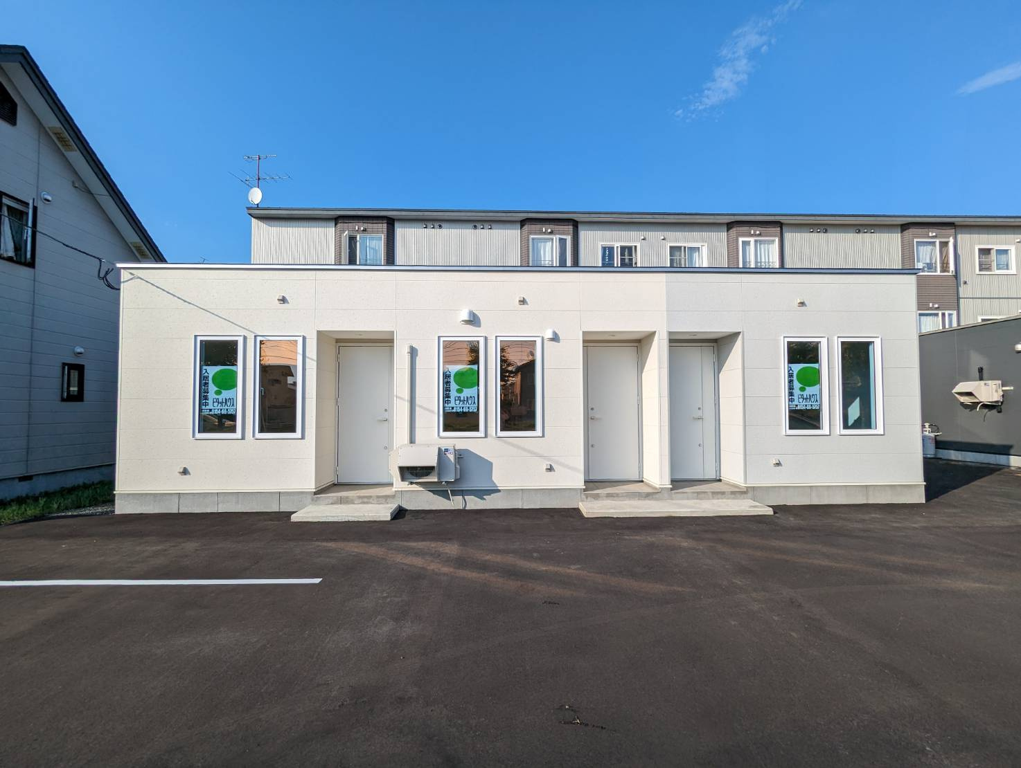 昭和中央3-2-4貸店舗の外観