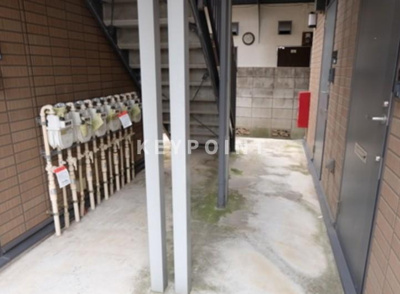 【エントランス】 | Y'Sレジデンス