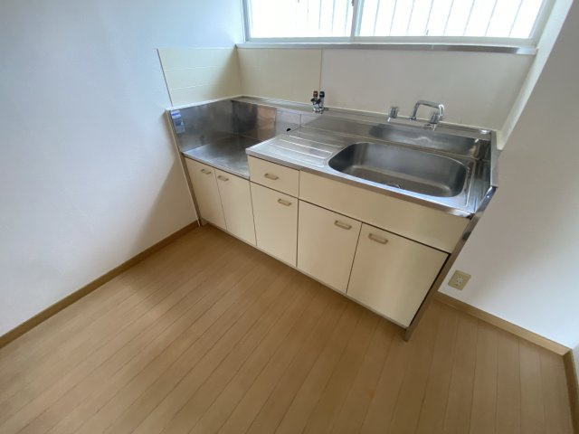 エステートピア白浜Ⅰのキッチン