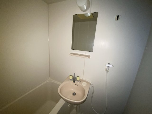 エステートピア白浜Ⅰの洗面所
