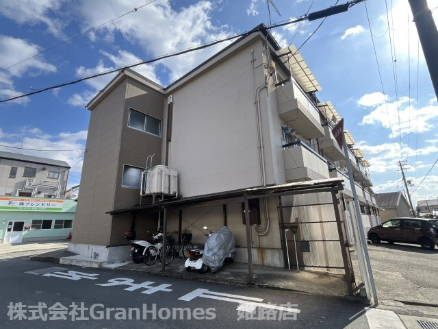 御立マンション