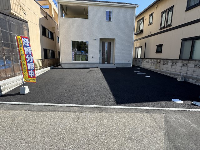 松戸市河原塚新築戸建（河原塚第12）の駐車場|4号棟駐車スペース・並列3台駐車可