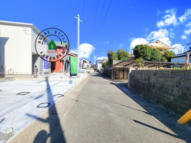 合志市須屋第12-2棟（2号棟）の前面道路含む現地写真|前面道路です。