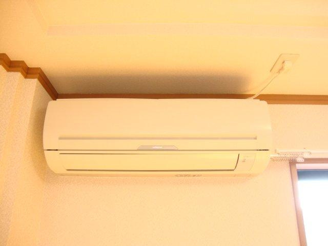 【設備】 | アドバンスⅠ | エアコン