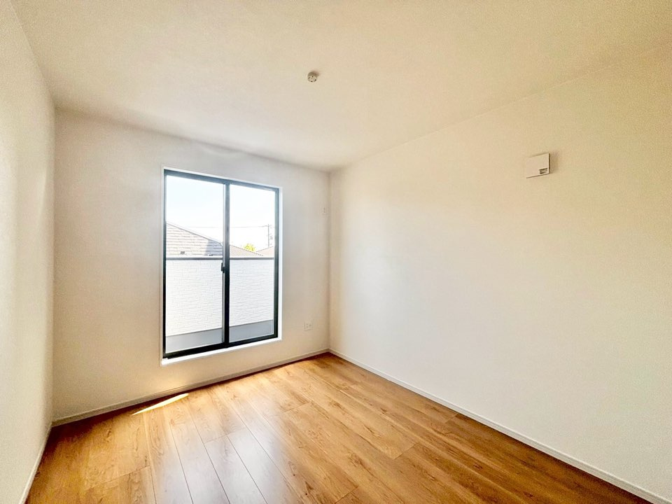 Terrechez　緑区黒沢台3期　全3棟　新築戸建の洋室