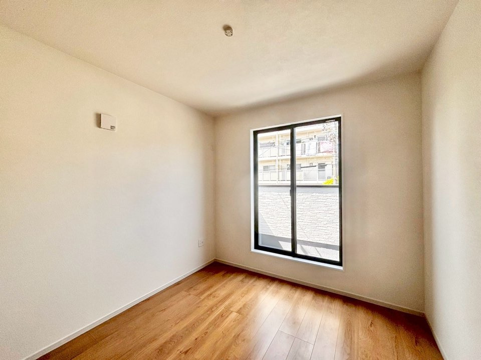 Terrechez　緑区黒沢台3期　全3棟　新築戸建の洋室