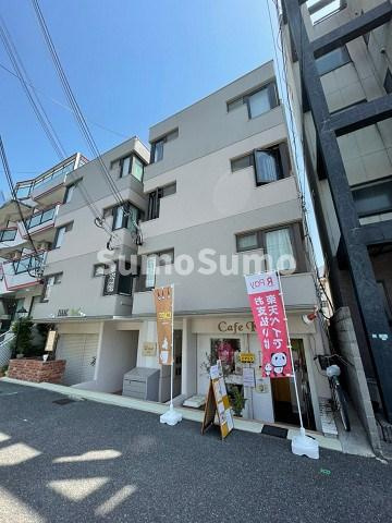 ユーコート鳴尾の外観