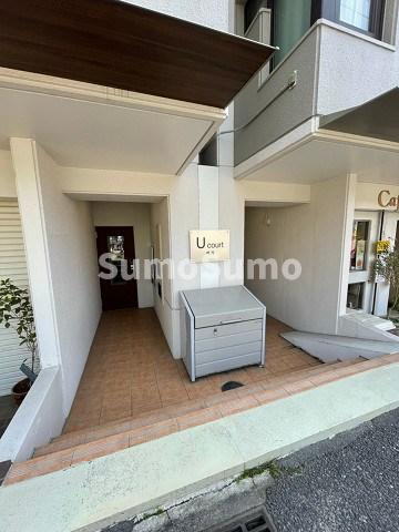 ユーコート鳴尾の外観