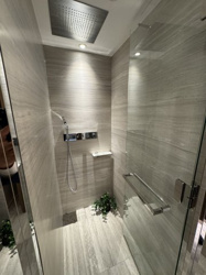 【浴室】 | シャワーブース
2025年5月8日撮影