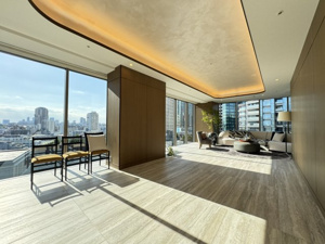 【居間・リビング】 | 広々34帖超のLDK♪彩光面が豊富で陽当り良好です
2025年5月8日撮影