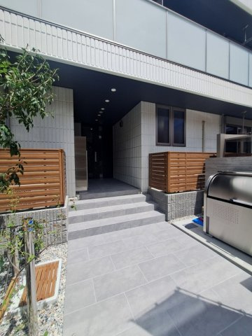 ＵＲＢＡＮ　ＲＥＳＩＤＥＮＣＥ　Ⅲのエントランス