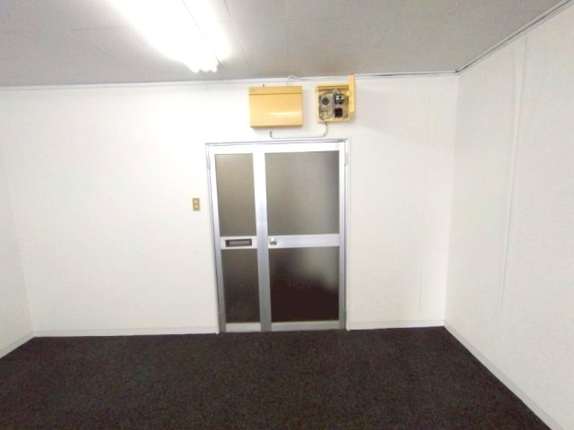 吉野屋ビルの内装