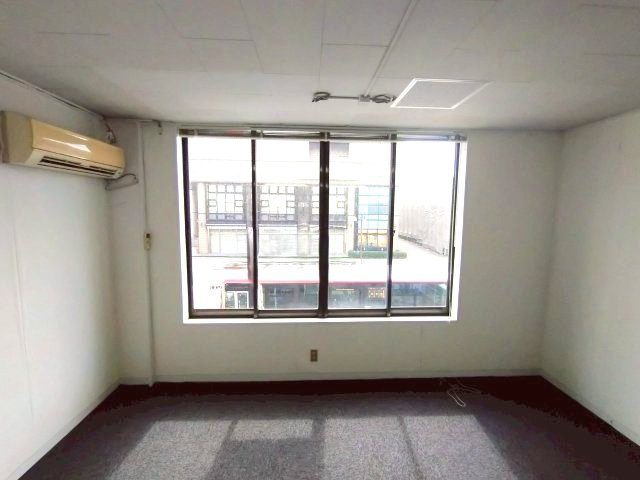 吉野屋ビルの内装